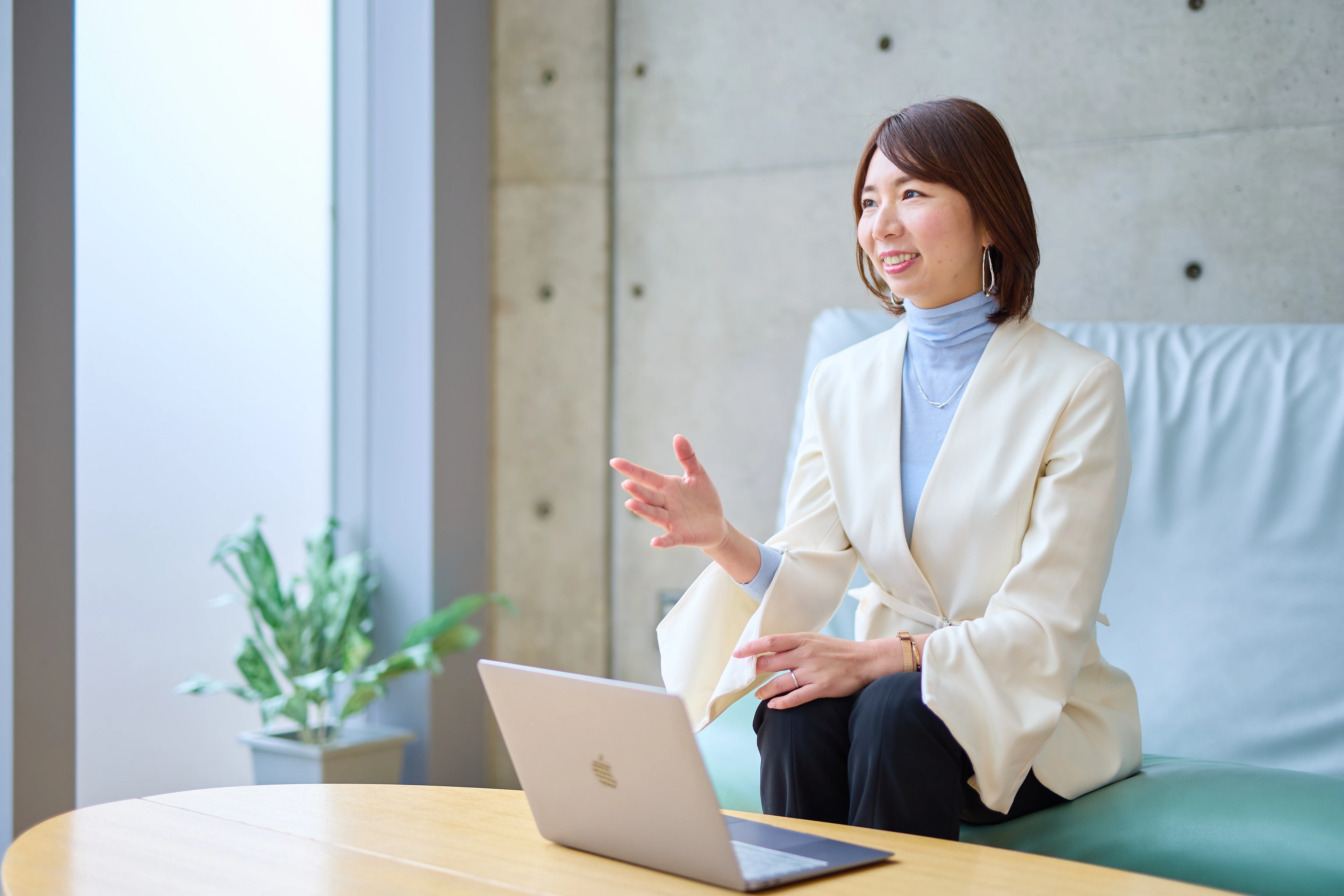 7. お問い合わせ＆予約