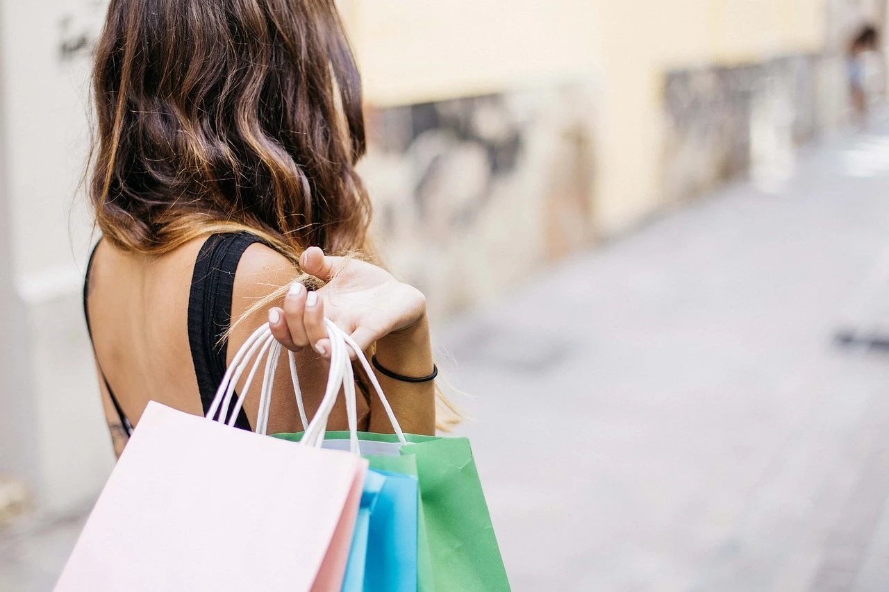 魅力を引き出す買い物同行サービスで自信を手に入れよう